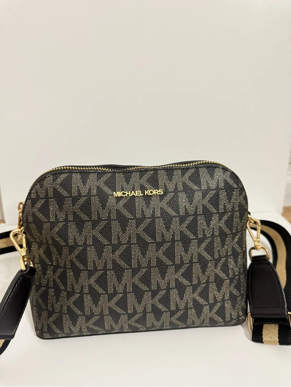 Michael Kors Cindy Large Dome Crossbody Bag Black Signature Logo Print Gold Hard